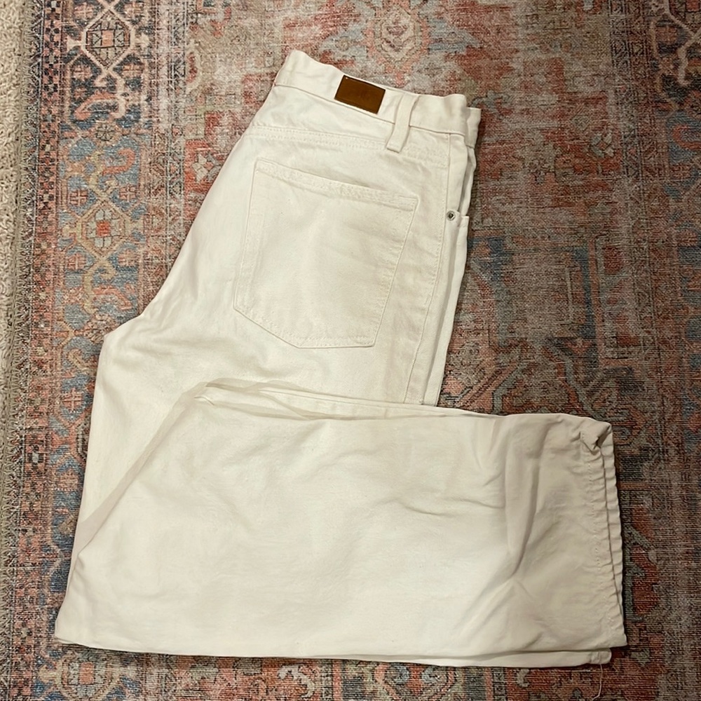 BDG Cream Baggy Jean